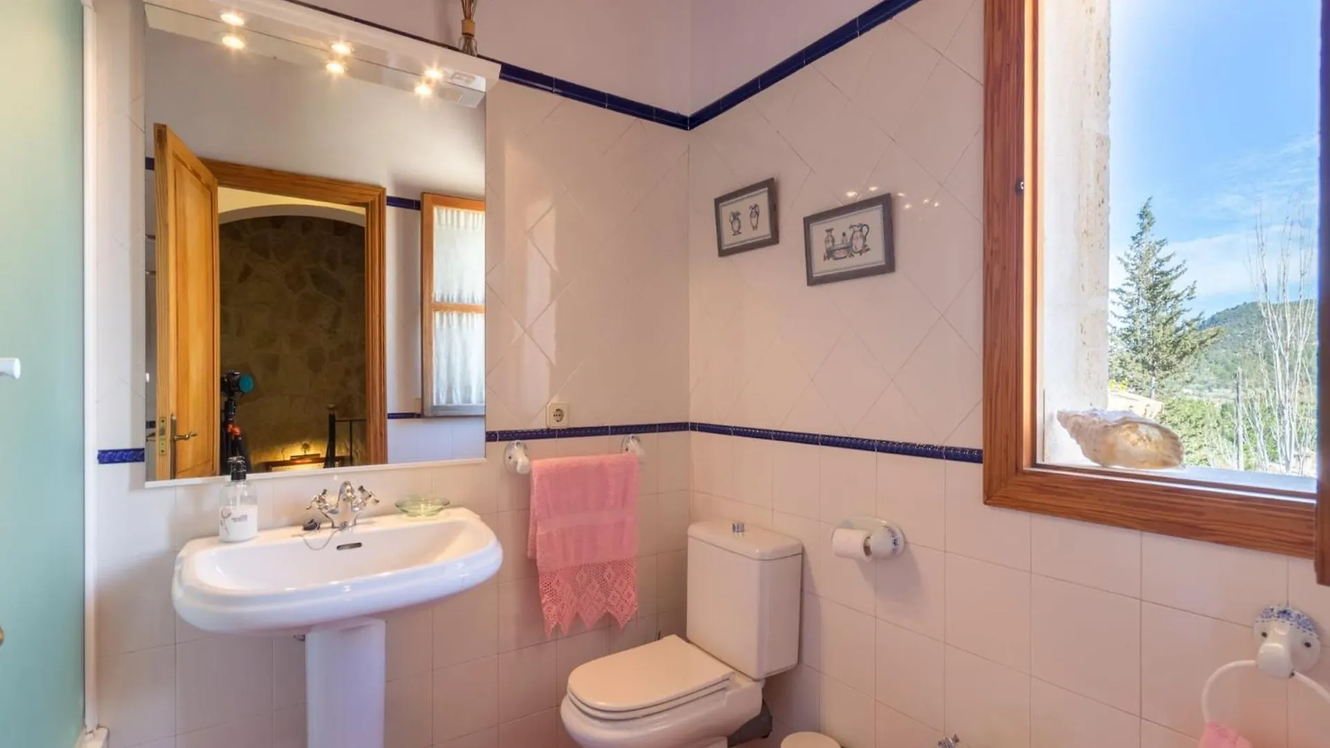 Picturesque Villa In Mallorca Alaró Spanyolország